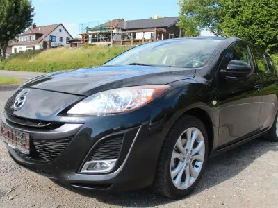 Gebraucht Mazda 3 Active Plus 105 PS (77 kW) 2011 Schwarz Limousine