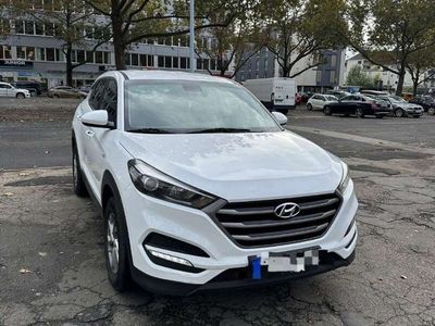 gebraucht Hyundai Tucson blue 1.7 CRDi 2WD Classic