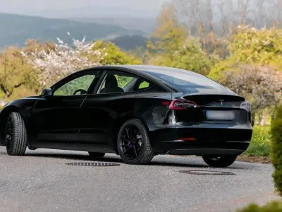 Gebraucht Tesla Model 3 238 kW (324 PS) 2021 Schwarz Limousine
