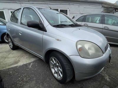 gebraucht Toyota Yaris 1.0 Free-Tronic linea terra