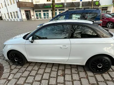 Brugt Audi A1 Attraction 86 HK (63 kW) 2013 Hvid Hatchback