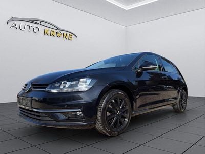 Gebraucht VW Golf VII Comfortline 116 PS (85 kW) 2019 Schwarz Limousine