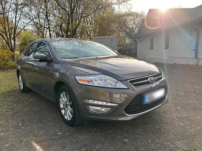 Usata Ford Mondeo 160 CV (117 kW) 2014 Marrone Berlina