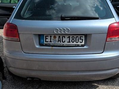 Gebraucht Audi A3 Attraction 105 PS (77 kW) 2006 Grau Kleinwagen