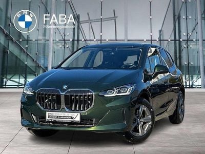Gebraucht BMW 220 Active Tourer Performance 170 PS (125 kW) 2025 Grün Van / Kleinbus