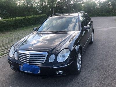 Mercedes E220