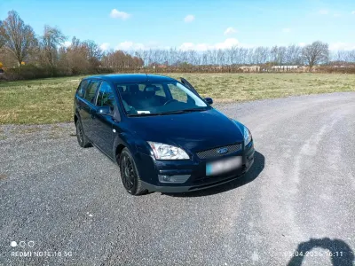 Gebraucht Ford Focus 90 PS (66 kW) 2007 Blau Kombi