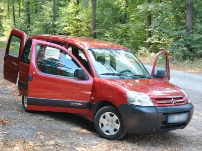 Gebraucht Citroën Berlingo First 75 PS (55 kW) 2009 Rot Van / Kleinbus