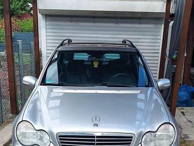 Mercedes 200