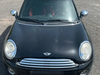 Gebraucht Mini Cooper 120 PS (88 kW) 2009 Schwarz Kleinwagen