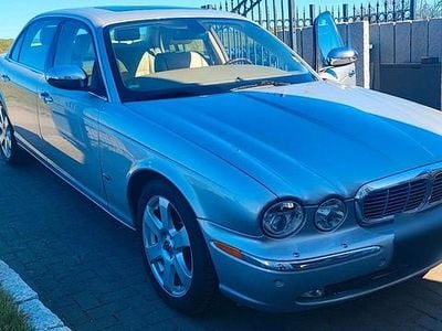 Gebraucht Jaguar XJ8 298 PS (219 kW) 2005 Grau Limousine