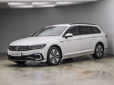 gebraucht VW Passat Variant 1.4 TSI DSG GTE ACC LED Navi Telefo