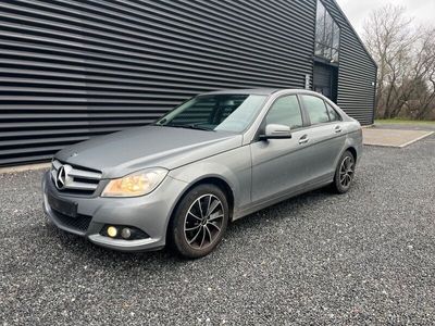 Mercedes C200
