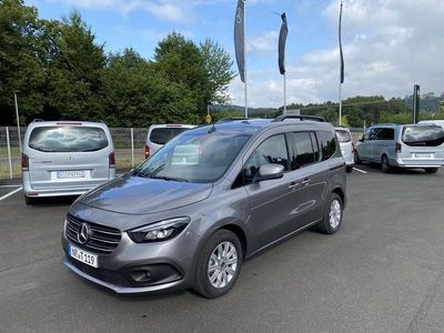 Second-hand Mercedes T180 Progressive 116 CP (85 kW) 2025 Gri Monovolum