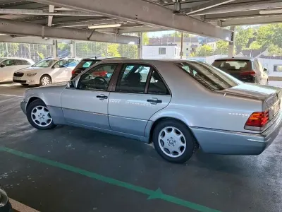 Gebraucht Mercedes E300 235 PS (172 kW) 1991 Silber Limousine