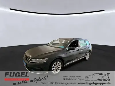 Używany VW Passat GTE 218 KM (160 kW) 2021 Szary Kombi