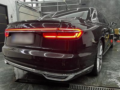 Audi A8L