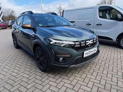 Gebraucht Dacia Sandero Extreme 110 PS (80 kW) 2024 Zedergrün Limousine