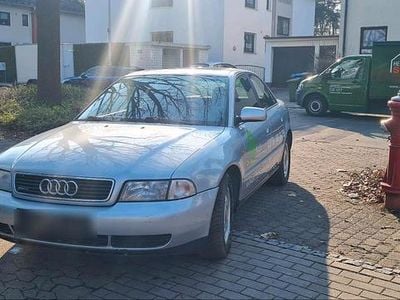 Gebraucht Audi A4 165 PS (121 kW) 1998 Silber Limousine