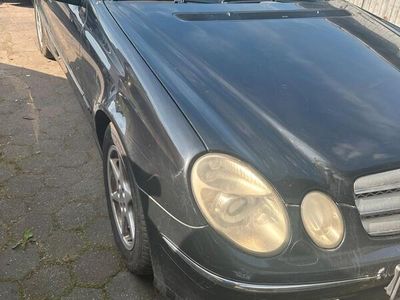 Mercedes E220