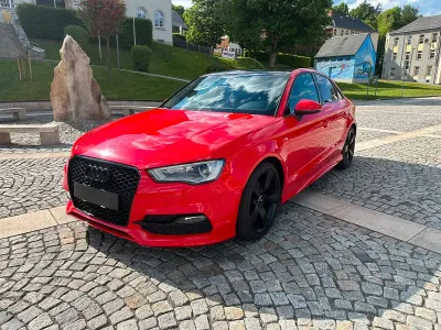 Gebraucht Audi A3 S-Line 150 PS (110 kW) 2015 Rot Limousine