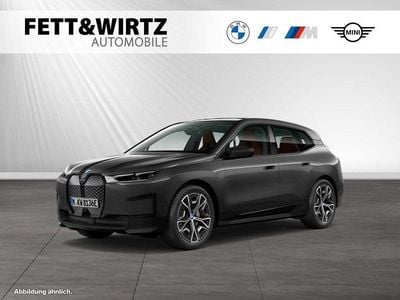 Gebraucht BMW iX 384 kW (523 PS) 2022 Sophistograu brillanteffekt metallic SUV