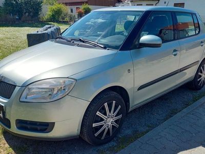 gebraucht Skoda Fabia 1.6l Ambiente Tiptronic Ambiente