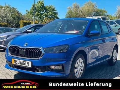 Neu Skoda Fabia Drive 80 PS (58 kW) 2025 Blau Kleinwagen
