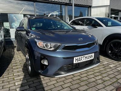 Blau Gebraucht 2019 Kia Stonic Platinum Edition SUV | 13.890 € (Fairer Preis)