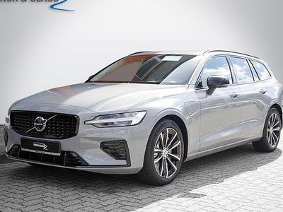Nouă Volvo V60 Plus 336 CP (247 kW) 2026 Gri Break