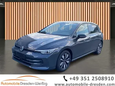 Gebraucht VW Golf VIII Goal 150 PS (110 kW) 2025 Grau Limousine