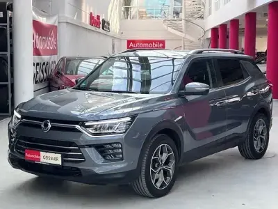 Gebraucht SsangYong Korando Sapphire 136 PS (100 kW) 2020 Grau SUV