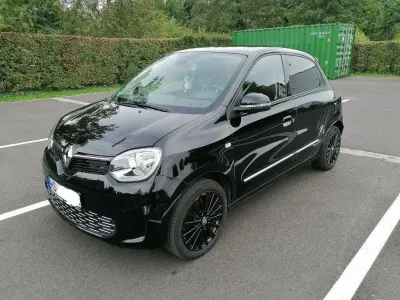 Używany Renault Twingo Urban Night 60 kW (82 KM) 2021 Czarny Hatchback