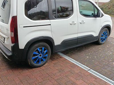 Gebraucht Peugeot Rifter Allure 102 PS (75 kW) 2019 Weiß Van / Kleinbus