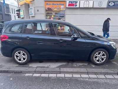 Gebraucht BMW 218 Gran Tourer 135 PS (99 kW) 2015 Schwarz Van / Kleinbus