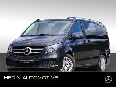 Mercedes V220