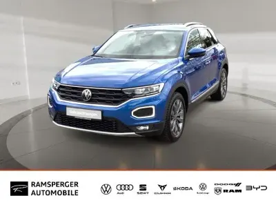 Gebraucht VW T-Roc Sport 150 PS (110 kW) 2021 Blau SUV