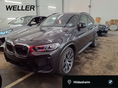 Gebraucht BMW X4 Comfort Edition 340 PS (250 kW) 2025 Sophistograu (grau) SUV