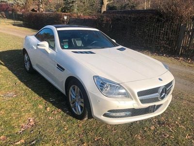 Weiß Gebraucht 2011 Mercedes SLK200 Cabrio | 14.900 € (Guter Preis)