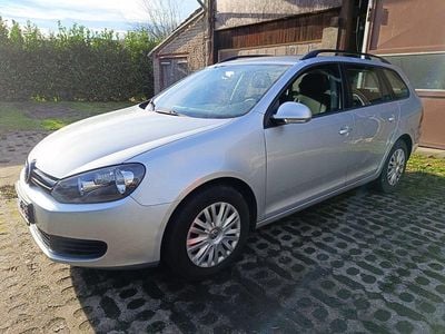 Silber Gebraucht 2011 VW Golf Kombi | 3.990 € (Guter Preis)