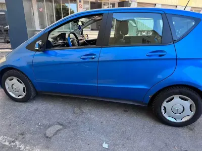 Gebraucht Mercedes A170 85 PS (62 kW) 2008 Blau Kombi