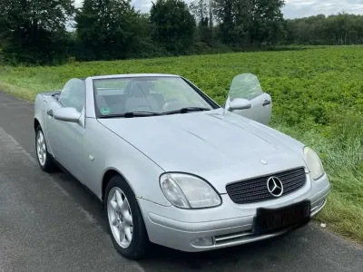 Second-hand Mercedes SLK200