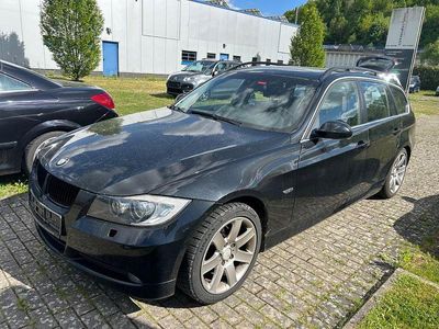 BMW 325