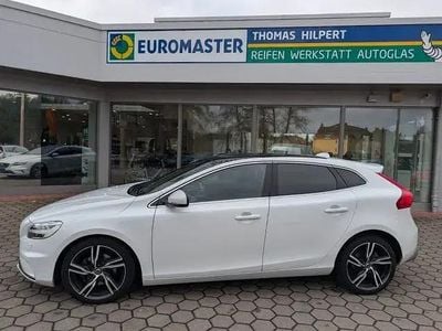 Used Volvo V40 R-Design 152 HP (111 kW) 2018 White Sedan