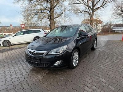 Schwarz Gebraucht 2011 Opel Astra Kombi | 4.999 € (Fairer Preis)