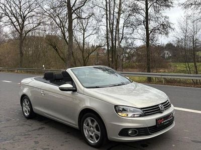 Gebraucht VW Eos Basis 122 PS (89 kW) 2013 Gold Cabrio