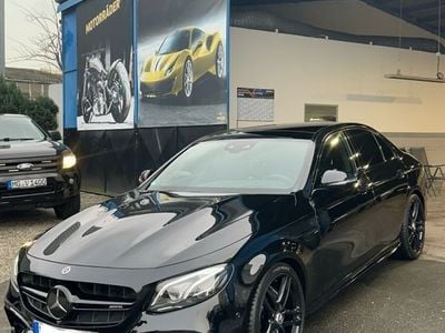 Mercedes E63 AMG