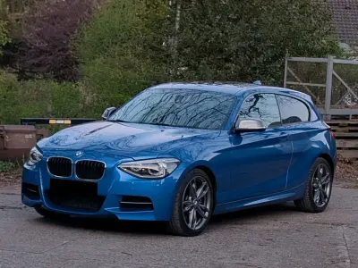 Używany BMW M135 Performance 320 KM (235 kW) 2014 Niebieski Hatchback