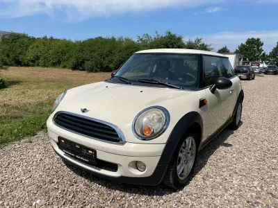 Gebraucht Mini ONE 75 PS (55 kW) 2009 Pepper white Kleinwagen