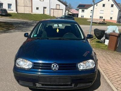 VW Golf IV